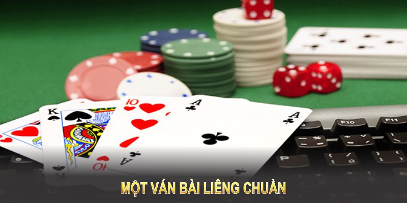 Một ván bài Liêng chuẩn sẽ đủ các bước với nhiều tình tiết kịch tính 